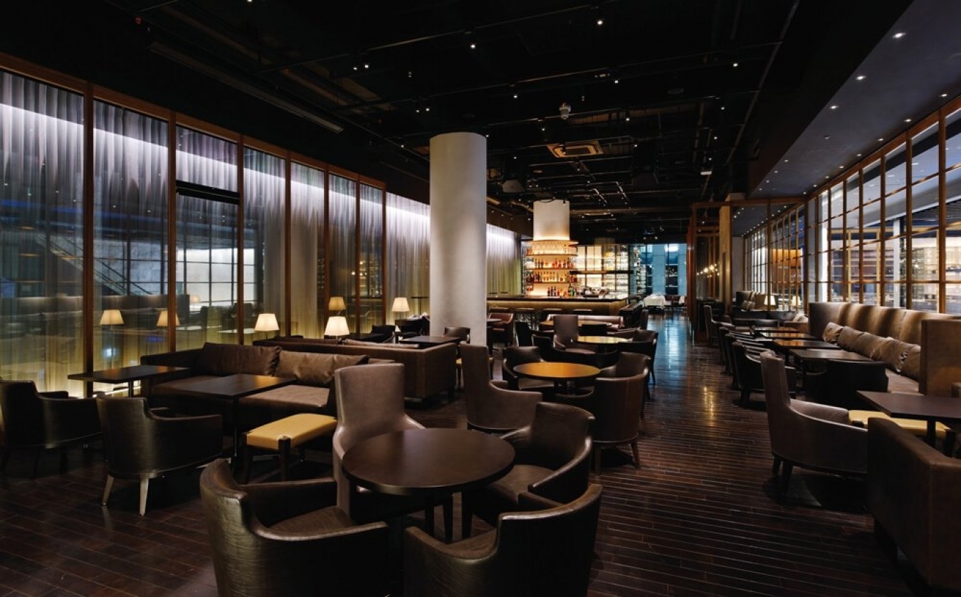 試飲会場：XEX日本橋 The Bar
