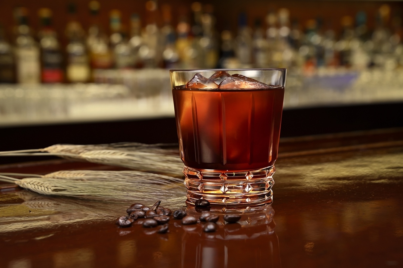 当日は本格焼酎・泡盛のベーシックカクテル(計6種類)の試飲も可能。写真は麦焼酎ベースの「Barley's Cafe」。