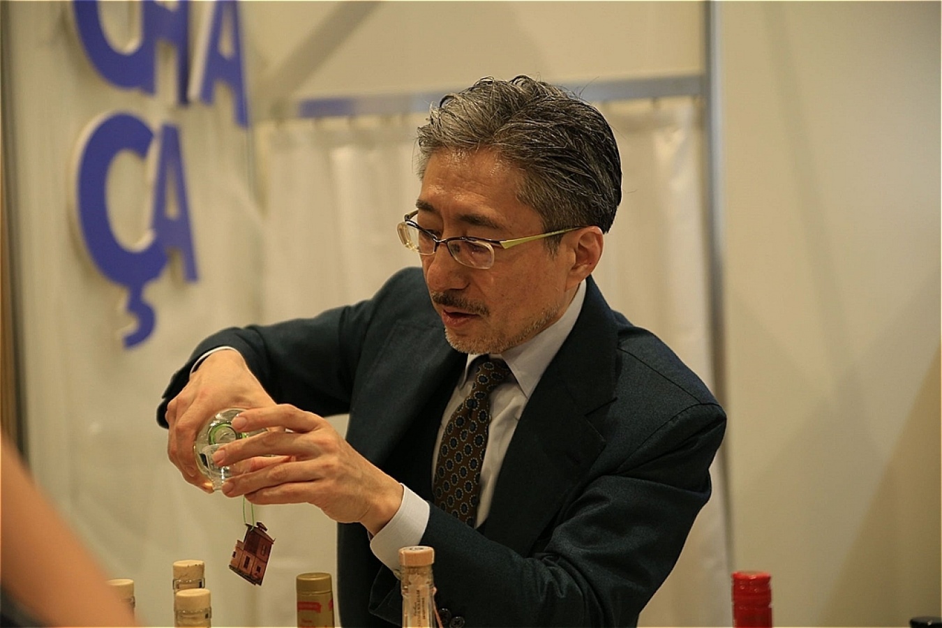麻生雅人さん。© Carlos Fujita