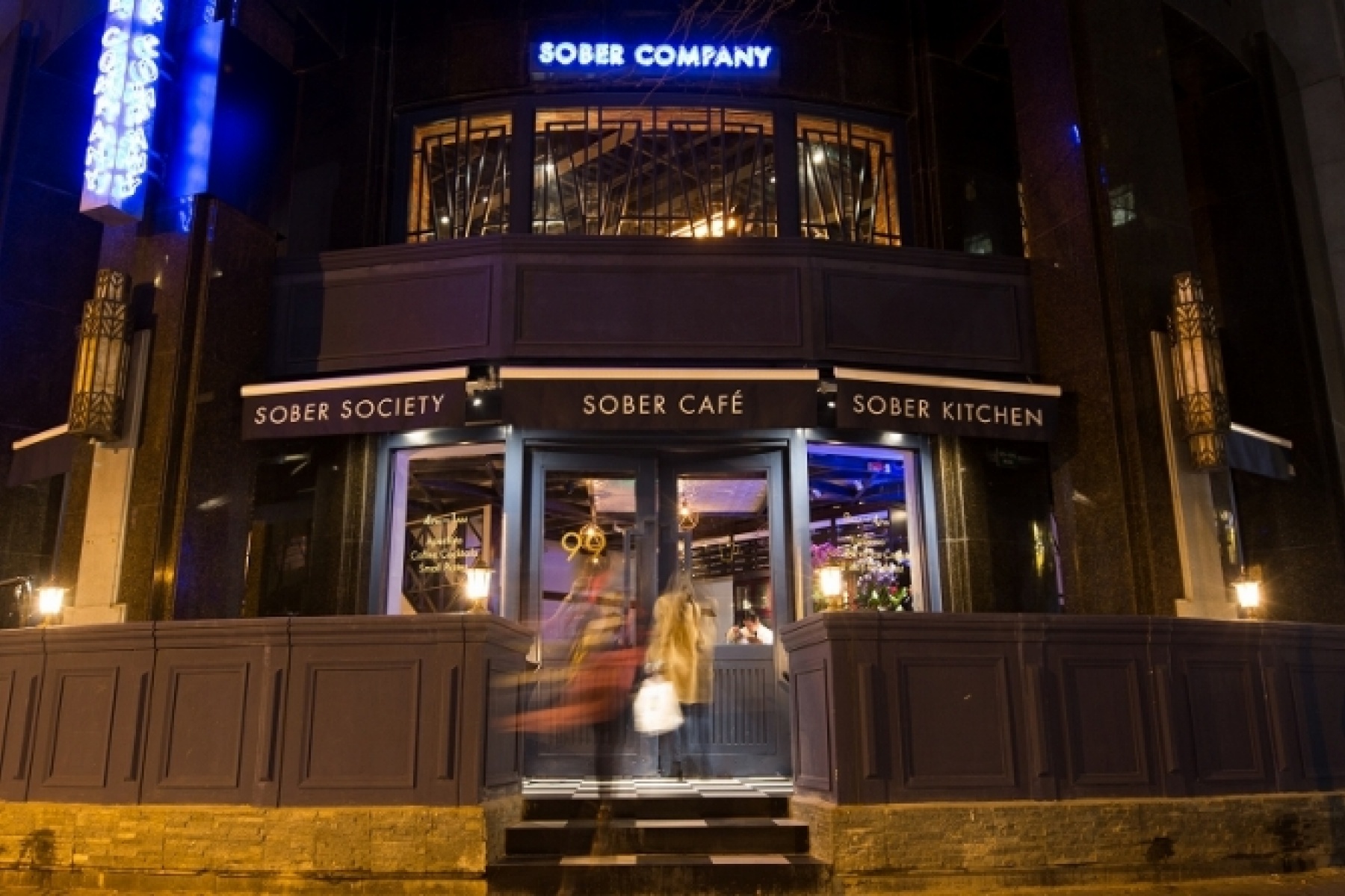 あの後閑信吾さんが手がけた
「SOBER COMPANY」に潜入！
