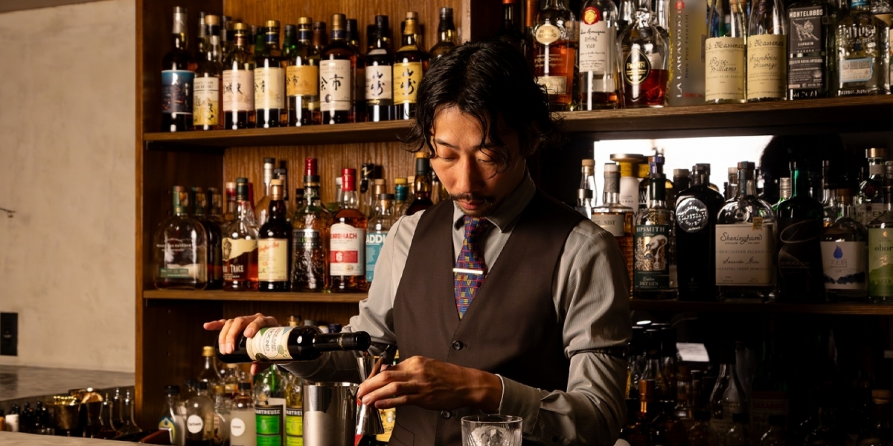 farben：
札幌のスナックビルに潜む
世界基準のスモールバー！- 前編 -
