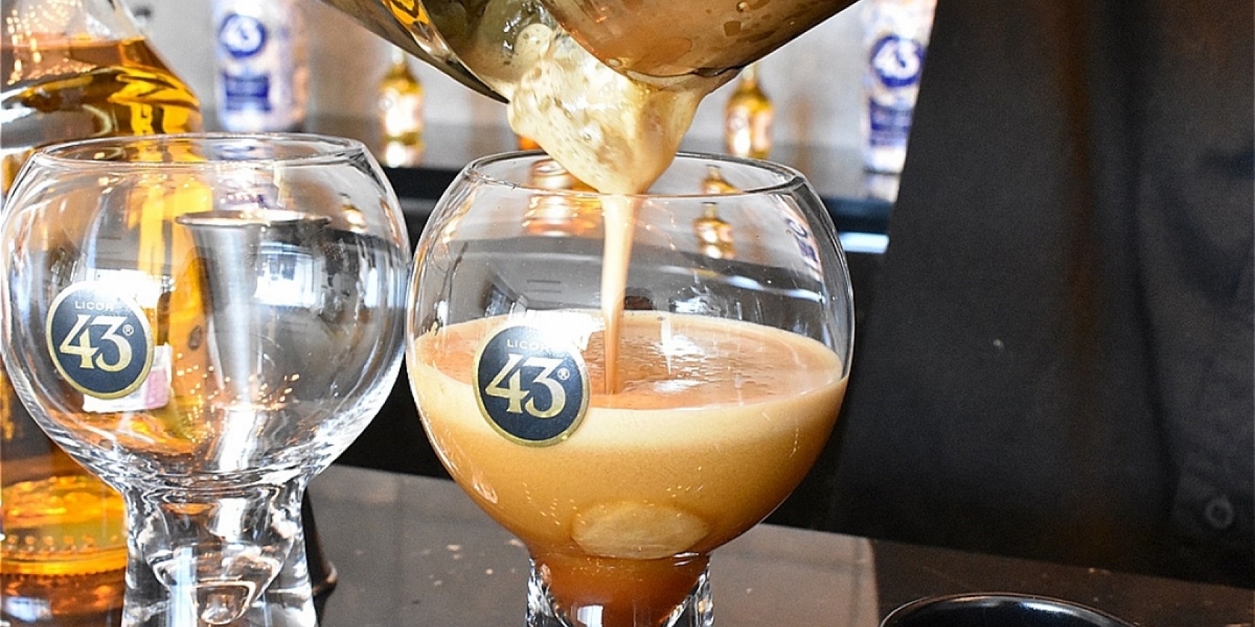 食後のコーヒーカクテル新定番!
メキシコ発の「カラヒージョ43」とは!?