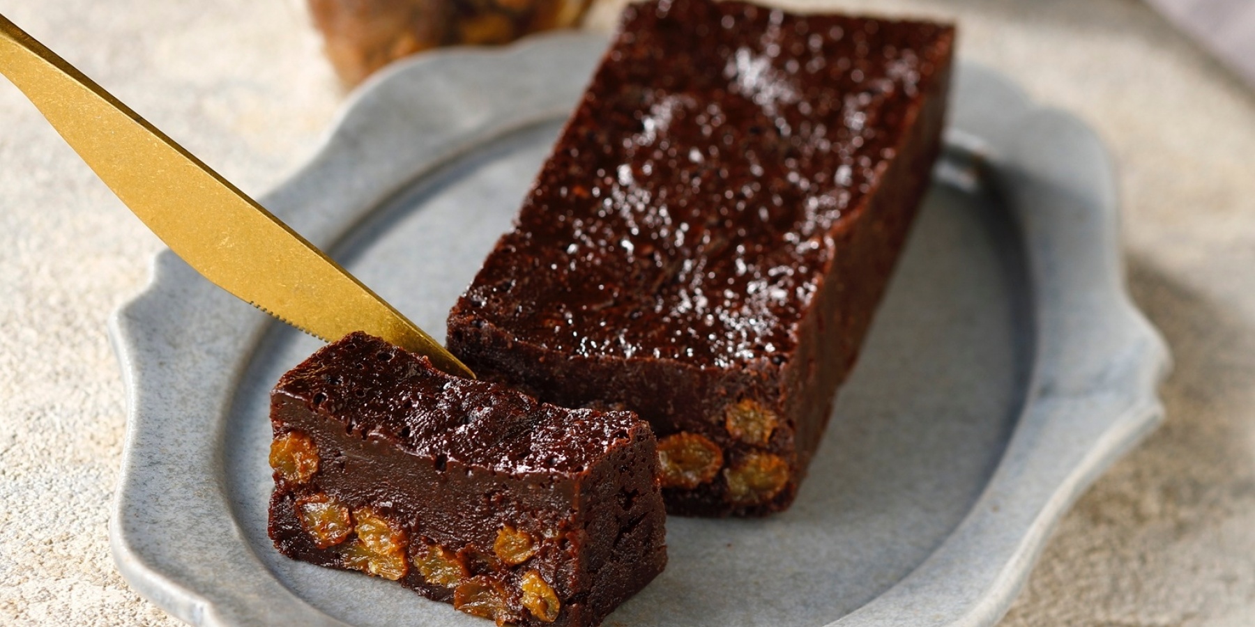 ウイスキーやラム酒のペアリングにぴったり！
ロッテから「ラミープレミアムテリーヌ」発売。
