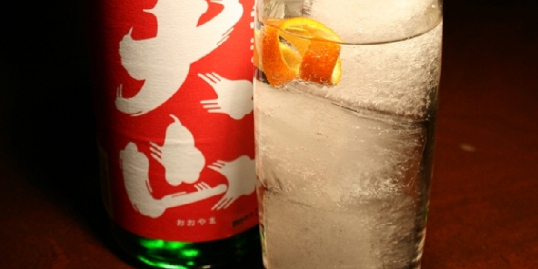 日本酒時代の到来か！？
「SAKEカクテル」が大旋風！
