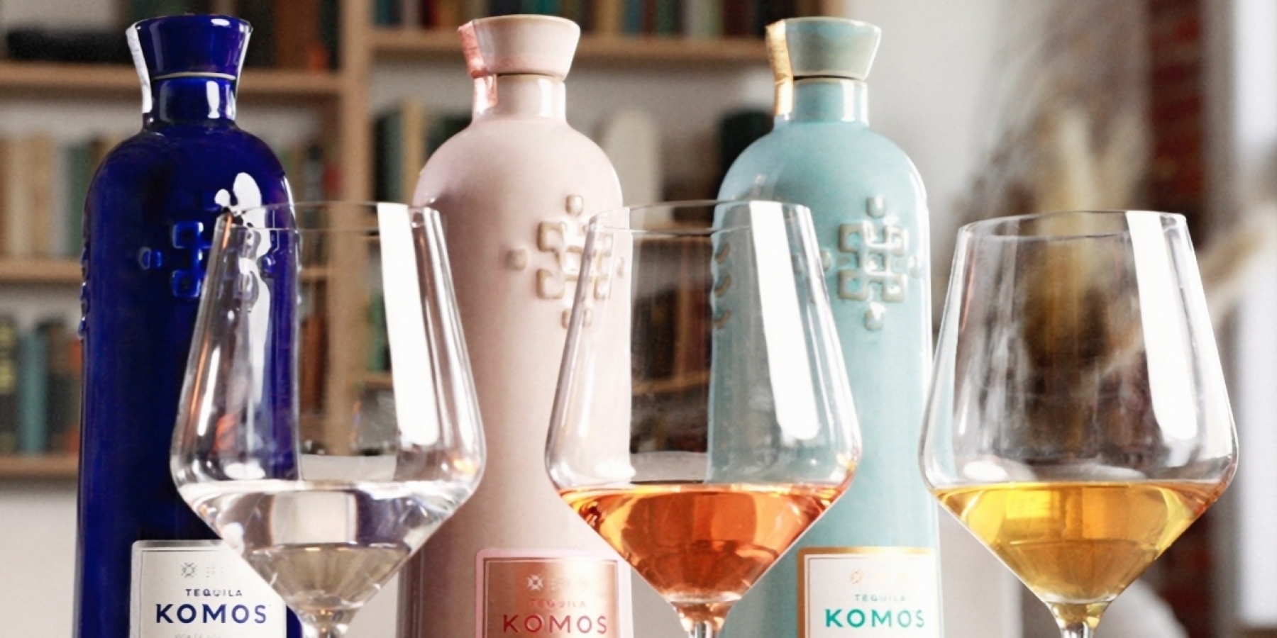 世界で初めてソムリエが手掛けた
Ultra Luxuryテキーラ、日本初上陸
KOMOS(コモス)の特別テイスティングセミナーにご招待