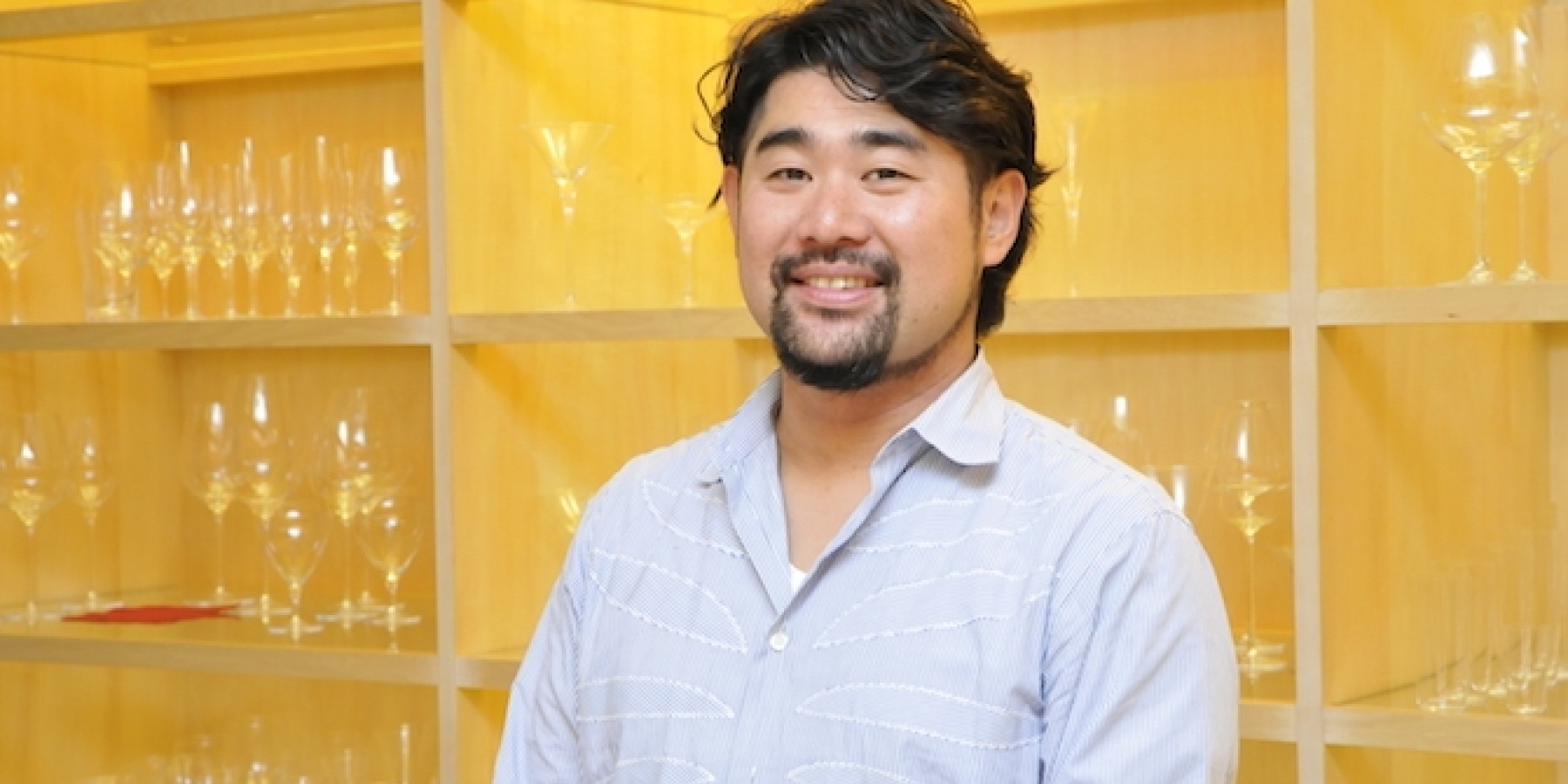 器が変われば、味わいも変わる!
「コップでワイン」の新提案。
<前編>