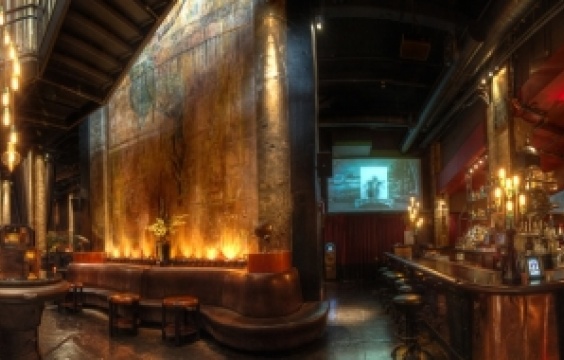 禁酒法時代のカクテル再現！？
LA発1920年代スタイルのバーへ。