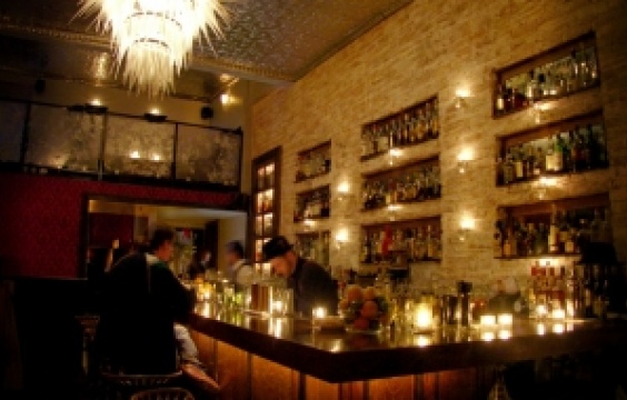 禁酒法時代の残り香。
密かに流行中のSpeakeasyとは？
