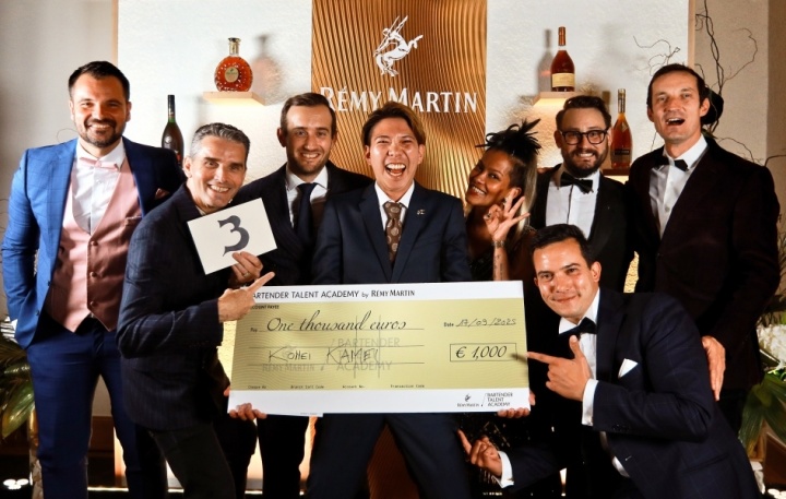 『RÉMY MARTIN BARTENDER TALENT ACADEMY』
グローバル・ファイナル 亀井康平さん 見事3位に！
