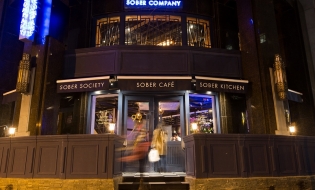 あの後閑信吾さんが手がけた
「SOBER COMPANY」に潜入！
